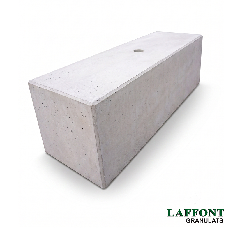 BLOC BETON EMPILABLE LISSE 180X60X60 CM - 1,5 T