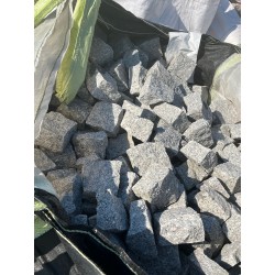 PAVES GRANIT 8X10X5 CM (10 M² / TONNE) - GRIS ALBA CLAIR